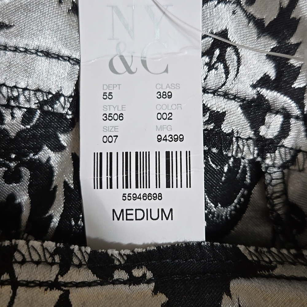 NY&Co. Black & Silver Patterned High Waist Slim Leg PULL-ON Pant Size Medium NWT - Picture 8 of 9